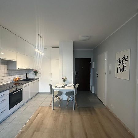 Cosy Apartment Near To The Chopin'S Airport Cybernetyki 2C Warsaw Luaran gambar