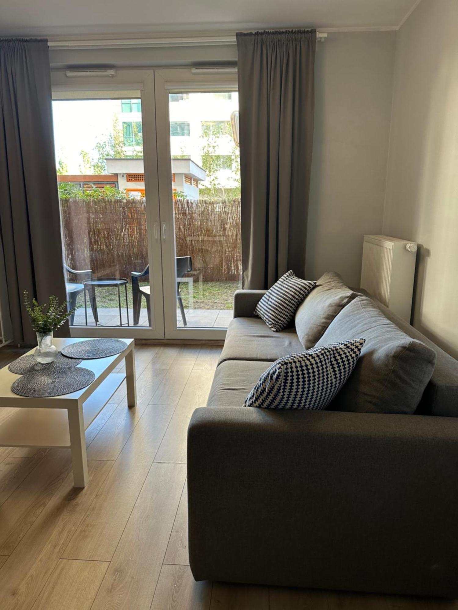 Cosy Apartment Near To The Chopin'S Airport Cybernetyki 2C Warsaw Luaran gambar